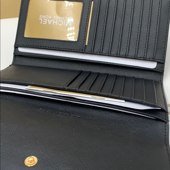 Michael Kors Jet Set Travel Lg Trifold Wallet - Picture 9 of 16